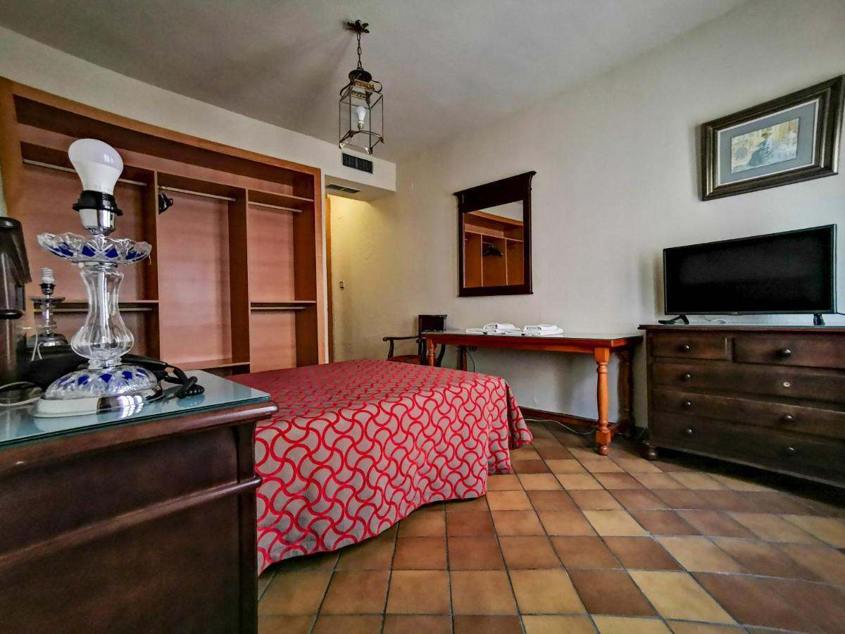 Hotel Almona Granada Bagian luar foto