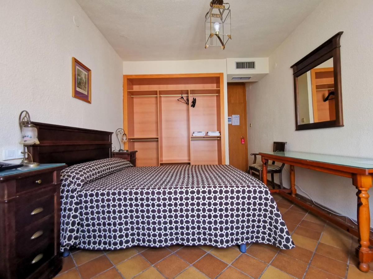Hotel Almona Granada Bagian luar foto