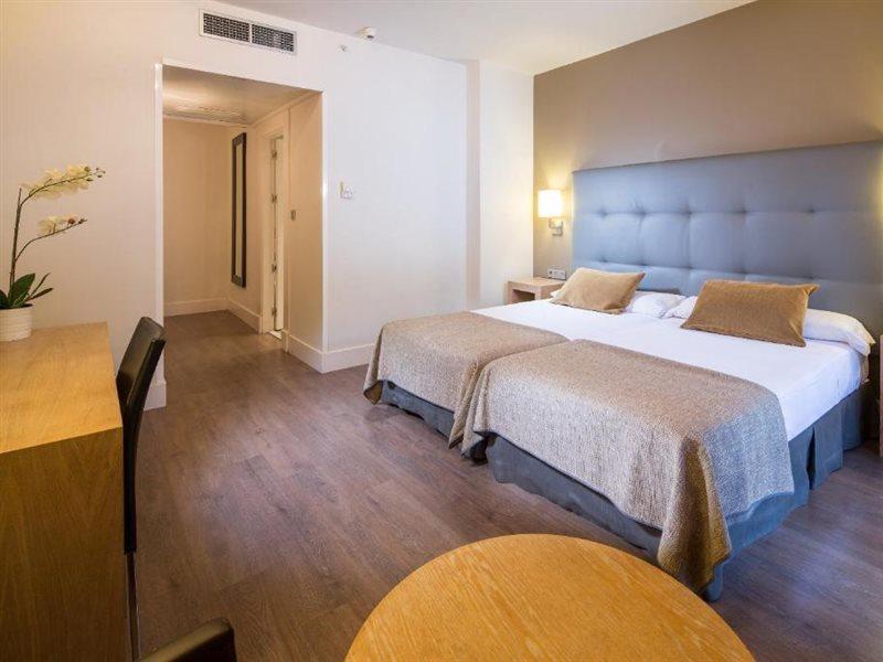 Hotel Almona Granada Bagian luar foto