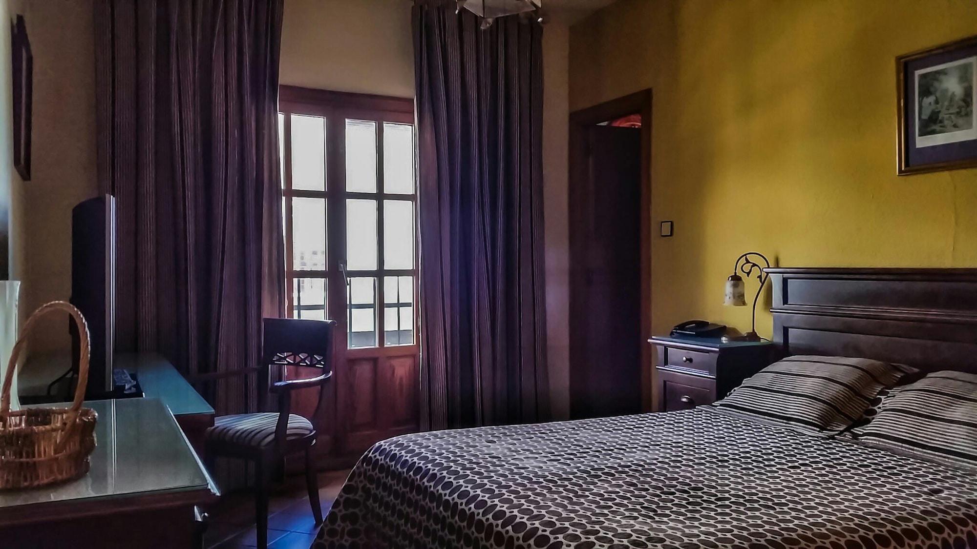 Hotel Almona Granada Bagian luar foto